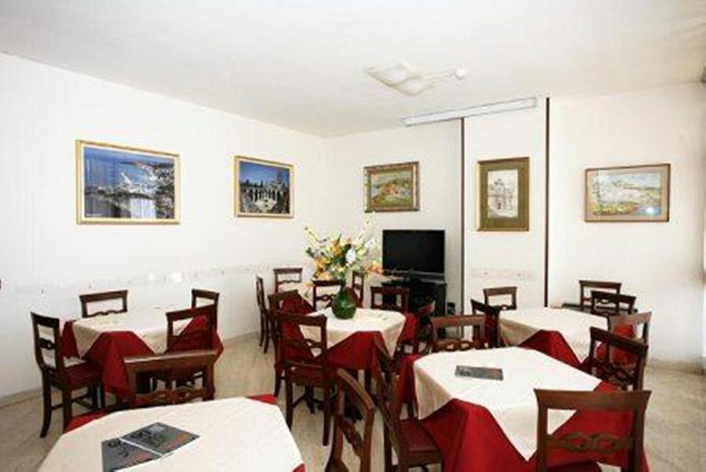 Casa Pastor Bonus Hotel Lecce Eksteriør billede